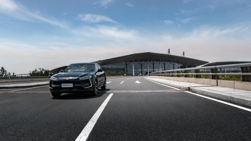 赛力斯华为智选SF5——颠覆认知的新能源汽车