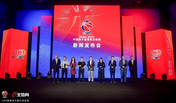 胜牌成为CBA联赛官方润滑油合作伙伴，助力“以城之名”揭幕启动仪式